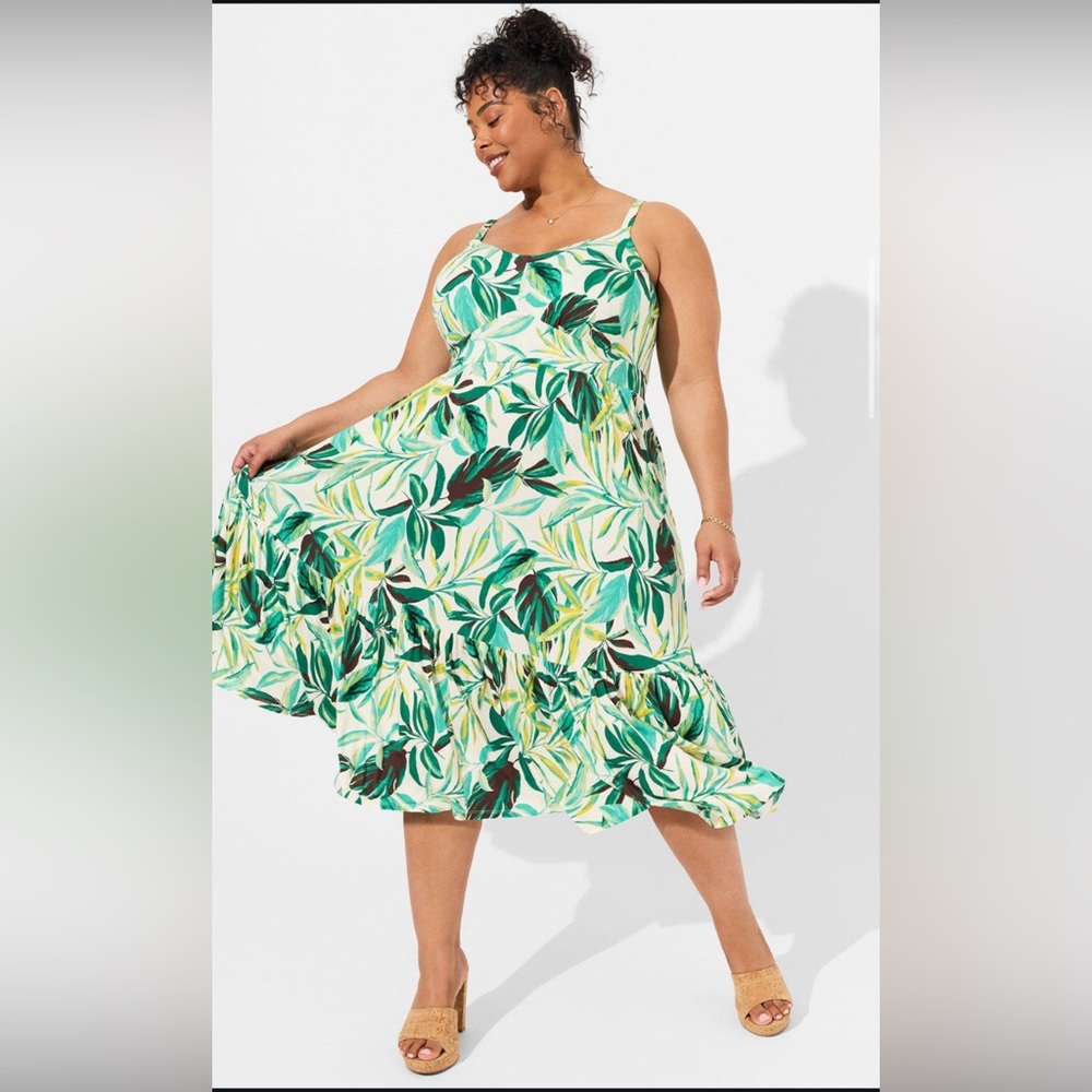 Torrid size 6 midi dress